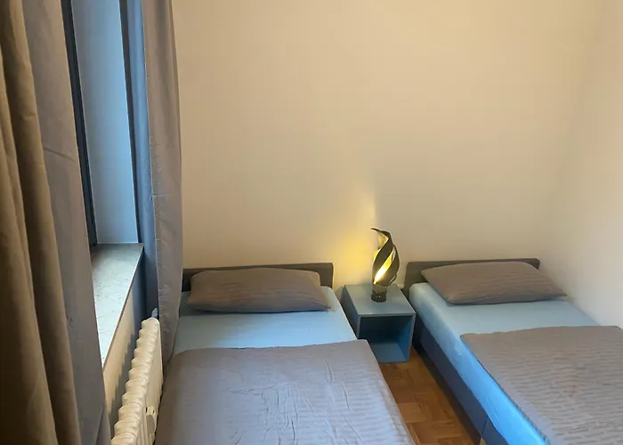 Koeln Zentrum - Top Wohnung Fuer 8 Personen
